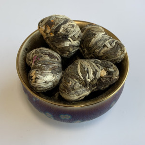 Связанный чай белое сердце - 100 г. Photo 2